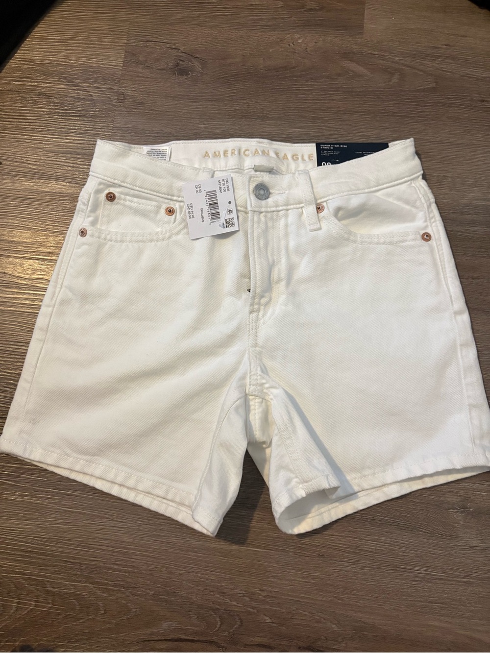NWT American Eagle White Denim Shorts